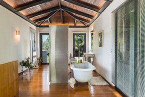 Artistic Private Pool Villa with Gorgeous Gardens