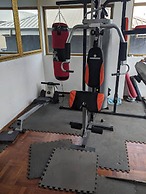 Kings Celia Hotel & Suites