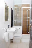 Kings Celia Hotel & Suites