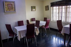 Chelsea Suites Annex