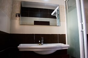 Chelsea Suites Annex