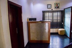 Chelsea Suites Annex