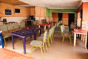 Alfoscar Hotel & Suites