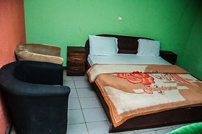 Alfoscar Hotel & Suites