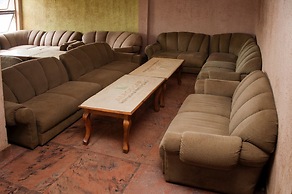 Alfoscar Hotel & Suites