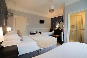 Maison Dieu Guest House