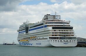 Maison Dieu Guest House