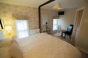 Maison Dieu Guest House