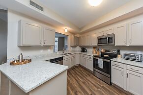 Mint House Nashville - Hillsboro Village