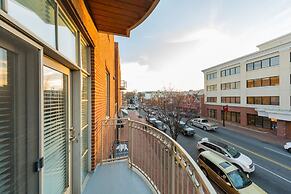 Mint House Nashville - Hillsboro Village