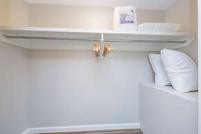 Mint House Nashville - Hillsboro Village