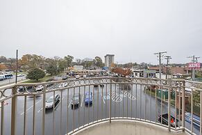 Mint House Nashville - Hillsboro Village