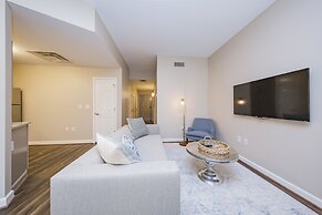 Mint House Nashville - Hillsboro Village