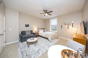 Mint House Nashville - Hillsboro Village