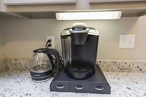 Mint House Nashville - Hillsboro Village