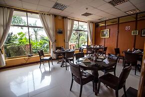 Sir Jose Hotel