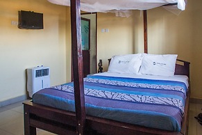 Satellite One Hotel