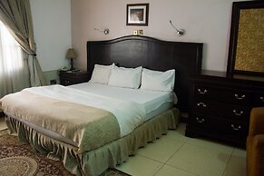 Tivoli Residence & Bar