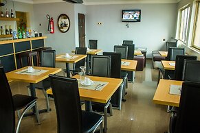 Tivoli Residence & Bar