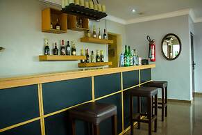 Tivoli Residence & Bar