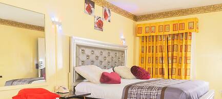 Luxe Inn and Suites