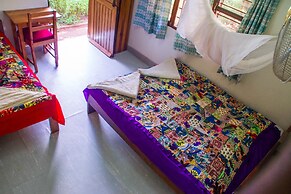 New Court View Hotel