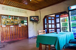 New Court View Hotel