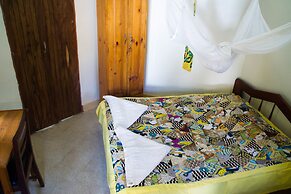 New Court View Hotel