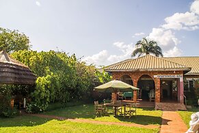 New Court View Hotel