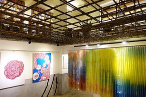 CaoJi Book inn Hostel