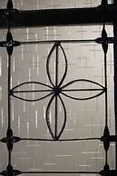 CaoJi Book inn Hostel