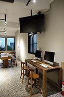 CaoJi Book inn Hostel