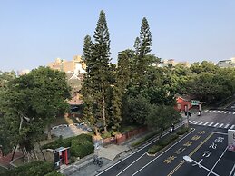 CaoJi Book inn Hostel