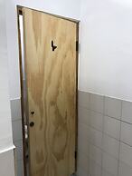 CaoJi Book inn Hostel