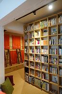 CaoJi Book inn Hostel