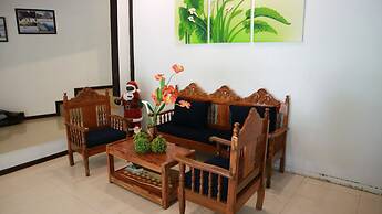 Lolo Panding Inn