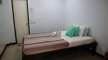 Lolo Panding Inn