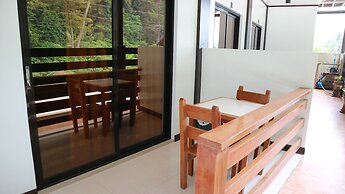 Lolo Panding Inn