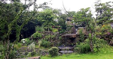 Gotjawal Geomun Oreum Pension