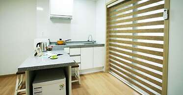 Gotjawal Geomun Oreum Pension