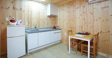 Gotjawal Geomun Oreum Pension