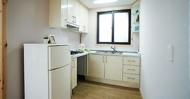 Gotjawal Geomun Oreum Pension