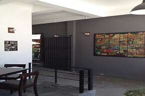 Sairee Sairee Guesthouse