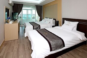 Cote Dor Hotel
