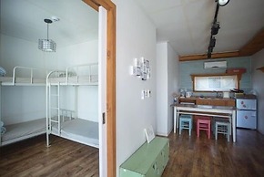 Lucidbonbon - Hostel