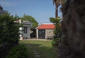 Lucidbonbon - Hostel