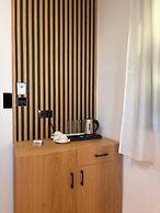 Ampoulos Rooms & Apartments