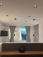 Ampoulos Rooms & Apartments