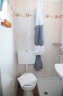 Ampoulos Rooms & Apartments