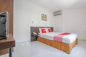 Capital O 1666 Grand Pudjawan Hotel Near Kuta Beach